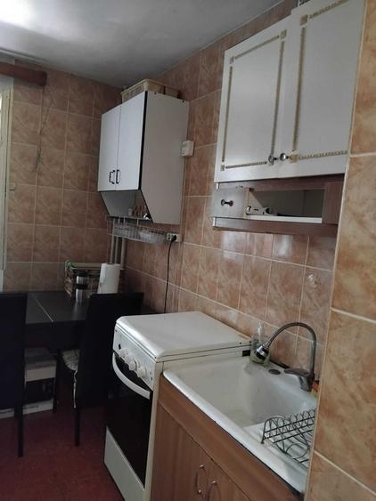 Apartament cu 2 camere decomandat în Drumul Taberei