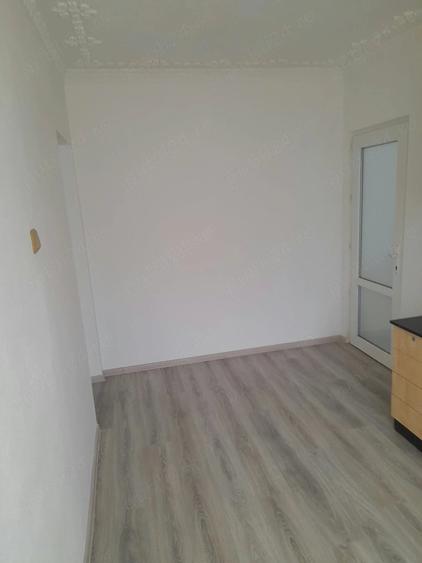 Apartament cu 2 camere decomandat în Ferentari