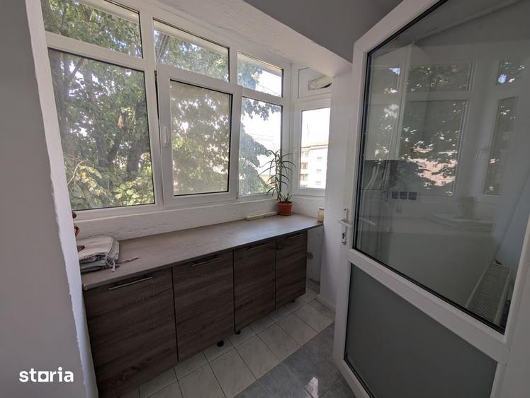 Apartament cu 2 camere decomandat în Mioriței