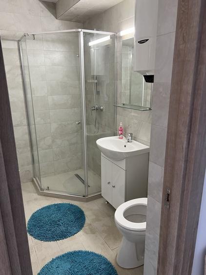Apartament cu 2 camere decomandat în Exterior Vest