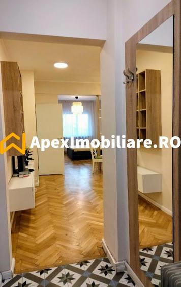 Garsonieră semidecomandată, mobilată în Calea Victoriei