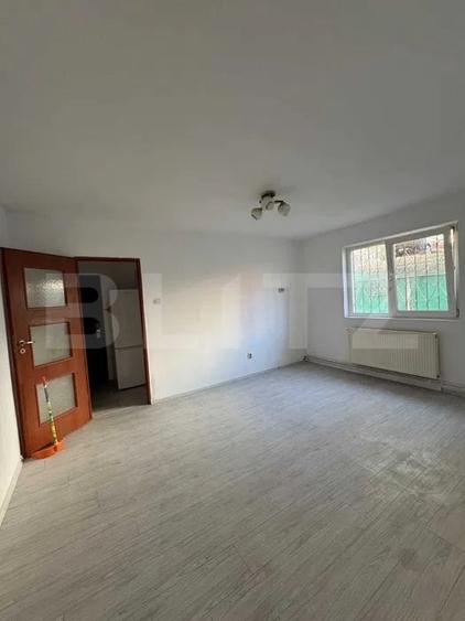 Apartament cu 2 camere semidecomandat în Codlea