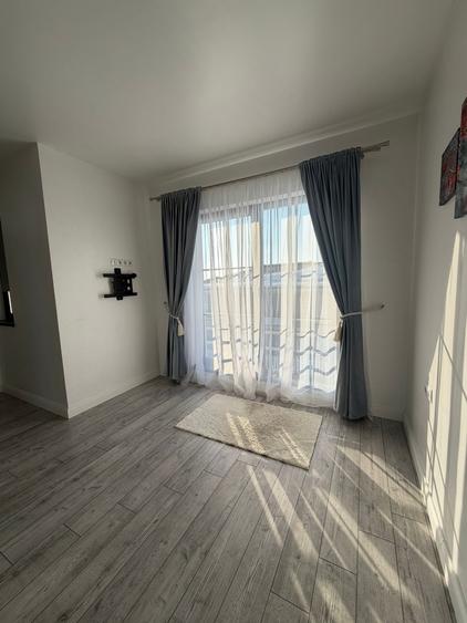 Duplex cu 4 camere cu Canalizare în Șura Mică