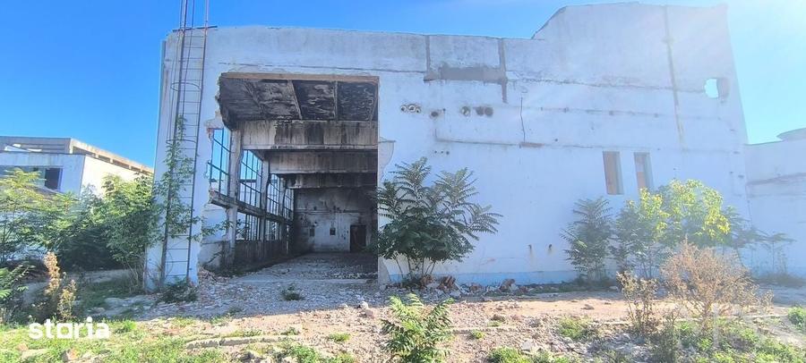 Spațiu comercial, de 631 mp, în Central