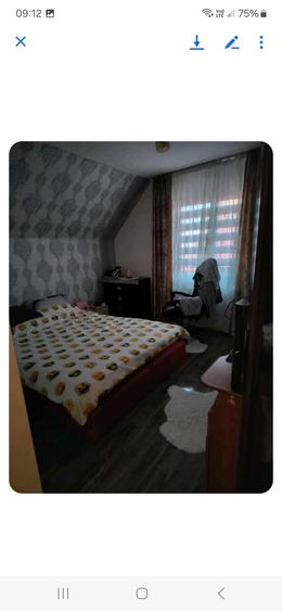 Casă cu 2 camere în Central