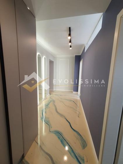 Apartament cu 3 camere decomandat, mobilat în Dealul Cetății