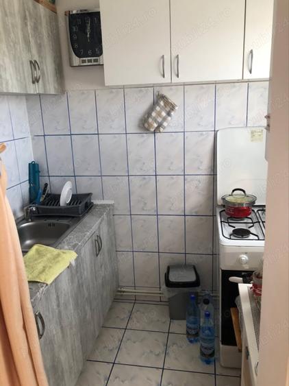 Garsonieră decomandată în Central