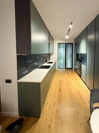 Casă individuală cu 5 camere cu Teren 120 Mp în Nord