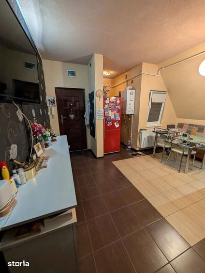 Apartament cu 2 camere decomandat în Est