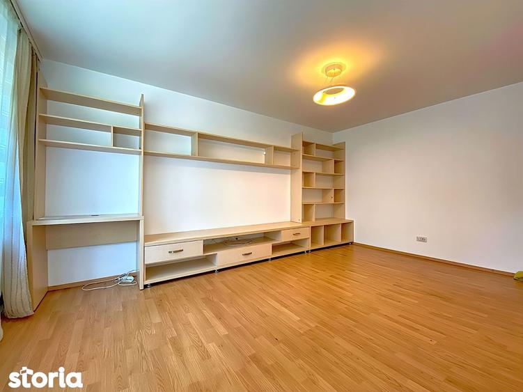 Apartament cu 3 camere decomandat în Rahova