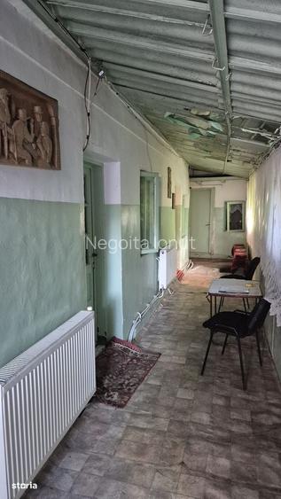 Faleza Nord casa 4 cam langa mare
