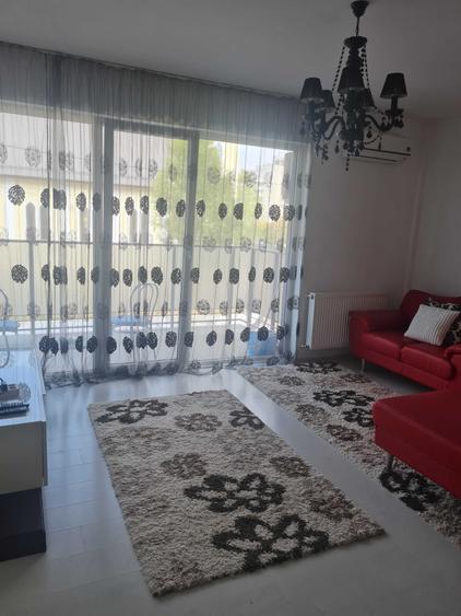 Apartament cu 2 camere semidecomandat în Nufărul