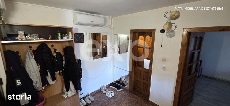 Apartament cu 2 camere decomandat în Micro 4