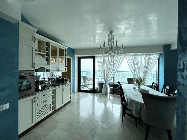 Apartament cu 4 camere decomandat, mobilat în Nord