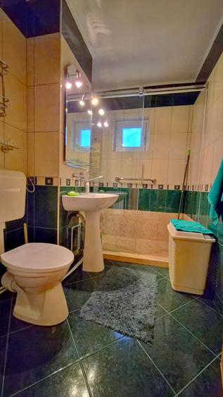 Apartament cu 2 camere semidecomandat în Inel II
