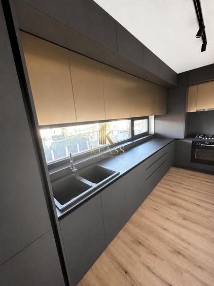 Apartament cu 3 camere semidecomandat, mobilat în Voluntari
