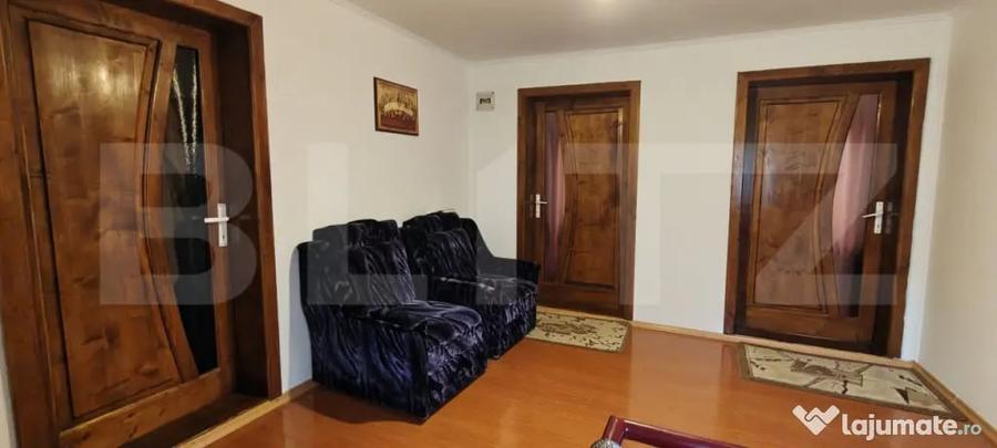 Casă cu 4 camere cu Teren 7238 Mp în Central