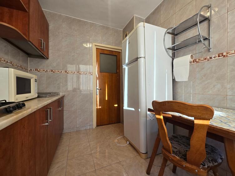Apartament cu 2 camere decomandat în Dristor