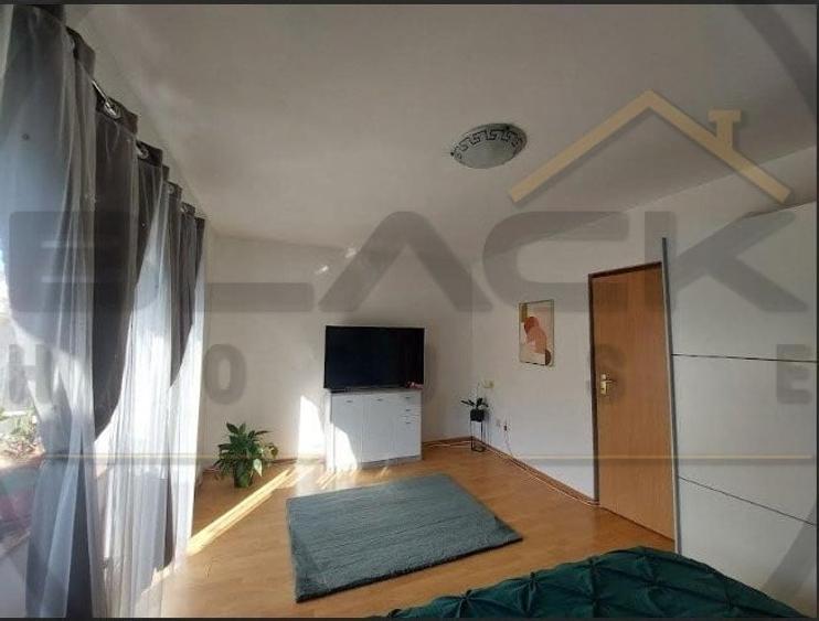 Duplex cu 3 camere cu Canalizare în Gilău