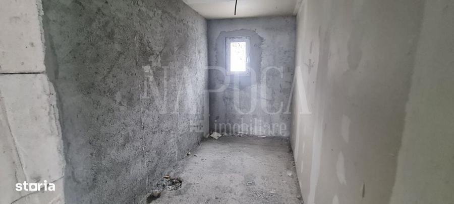 Apartament cu 3 camere semidecomandat în Florești
