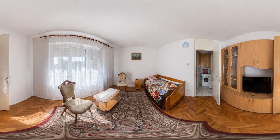 Apartament cu 2 camere semidecomandat în Rogerius