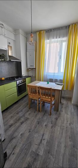 Garsonieră decomandată în Lunca Cetățuii