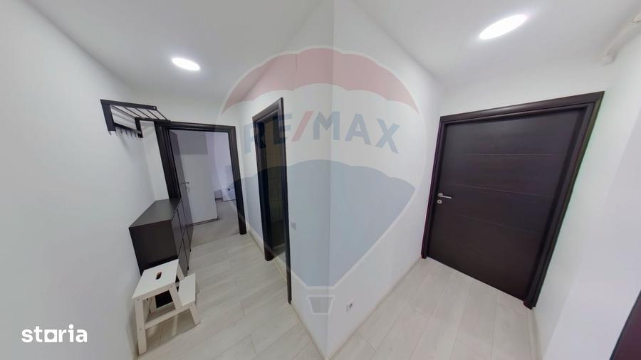 Apartament cu 2 camere, mobilat în Central