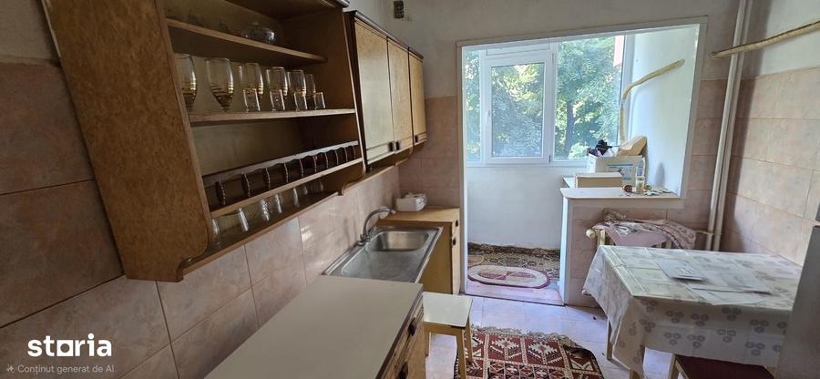 Apartament cu 3 camere în Colentina