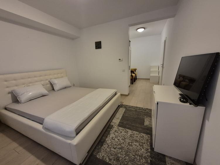 Apartament cu 2 camere semidecomandat în Băneasa