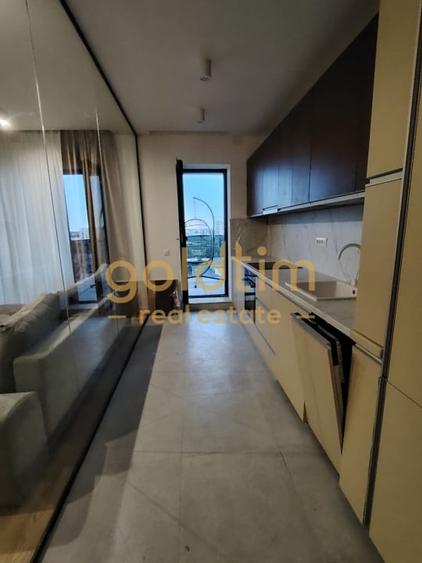 Apartament cu 3 camere decomandat, mobilat în Aviației