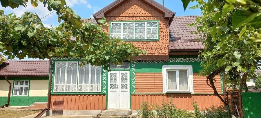 Casă cu 3 camere în Capu Câmpului