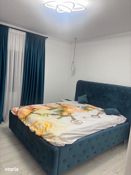 Casă cu 4 camere cu Teren 4000 Mp în Cârcea