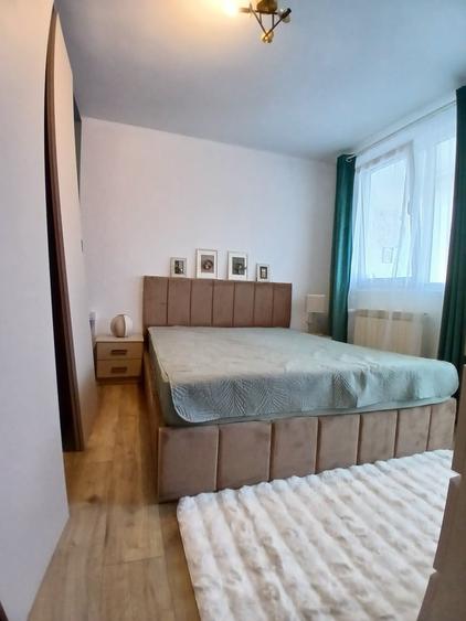Apartament cu 2 camere semidecomandat în Cantemir