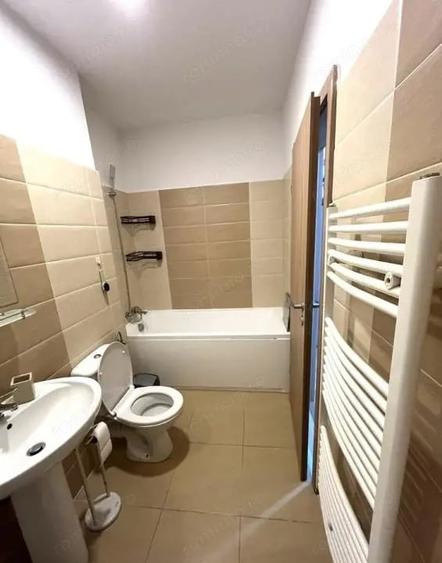 Apartament cu 2 camere decomandat în Răcădău