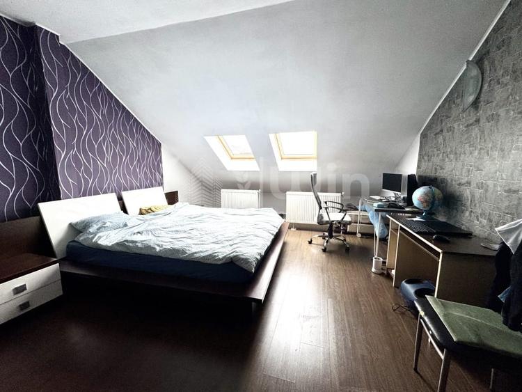 Apartament cu 4 camere semidecomandat, mobilat în Europa