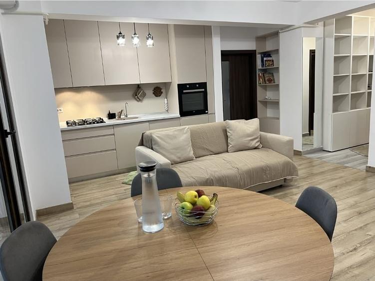 Apartament cu 2 camere decomandat în Cug