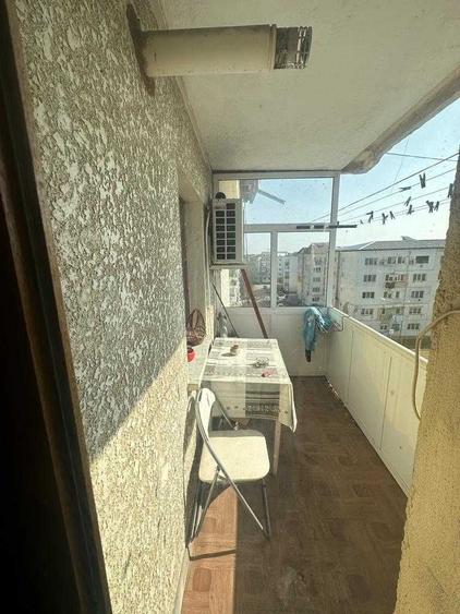 Apartament cu 2 camere decomandat în Drăgășani