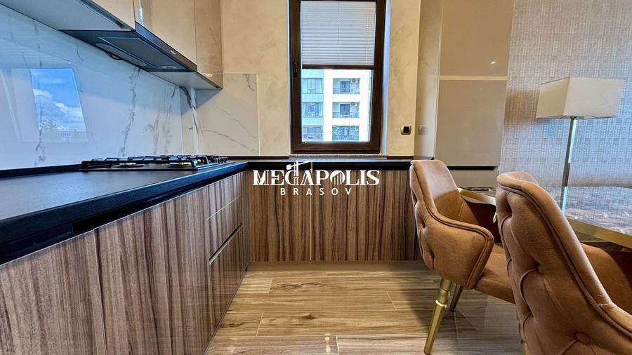 Apartament cu 4 camere în Tractorul