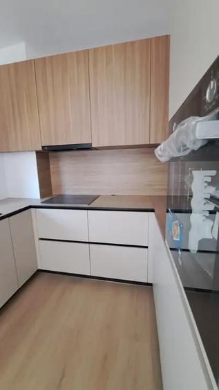 Casă cu 4 camere cu Canalizare în Titan