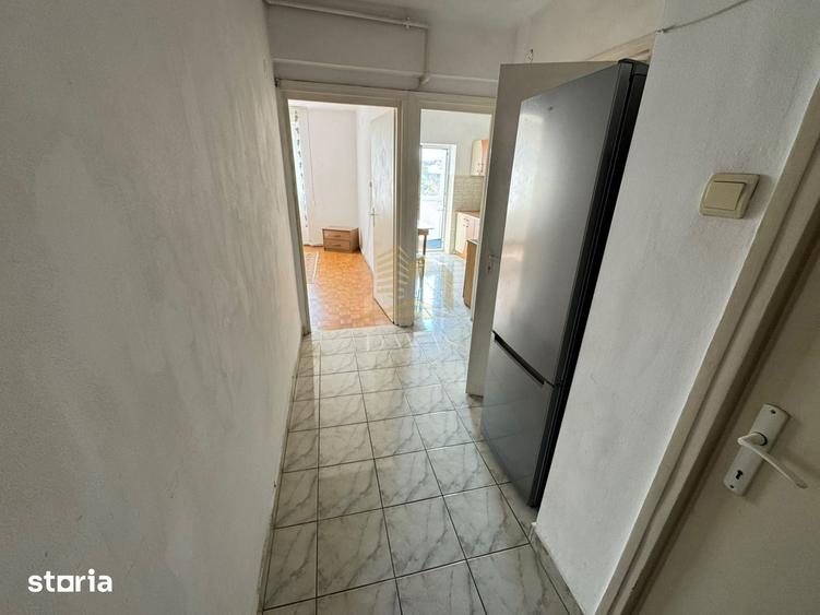Apartament cu 2 camere decomandat în Plopilor
