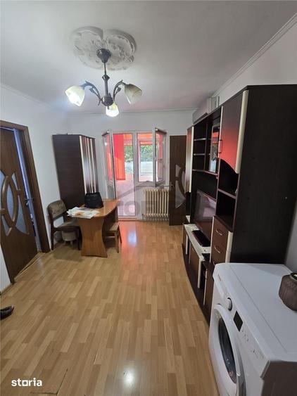 apartament de vanzare - 2