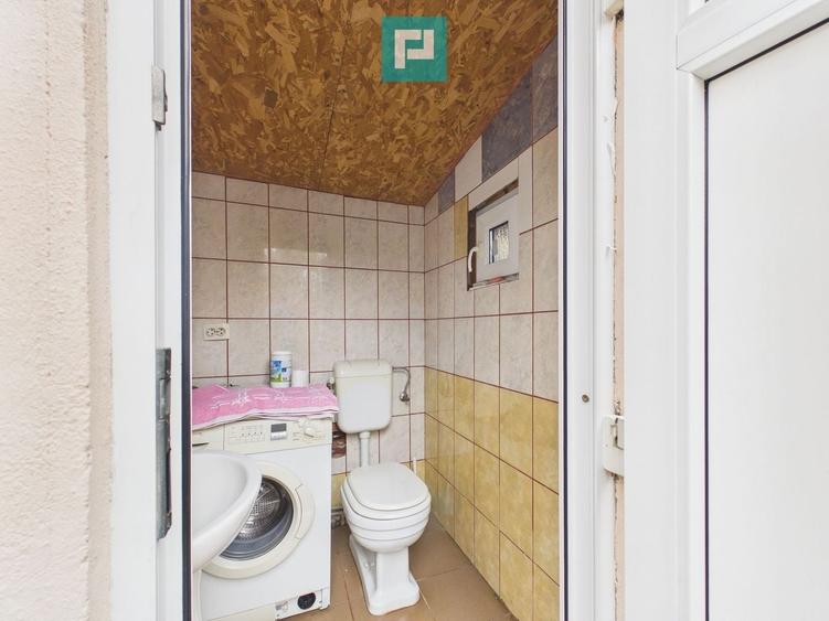 Casă individuală cu 5 camere cu Canalizare în 3 Insule