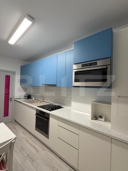 Apartament cu 2 camere decomandat, mobilat în Central