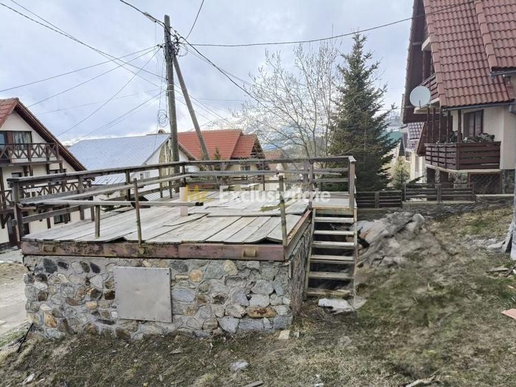 Hotel/Pensiune, de 706 mp, în Rânca