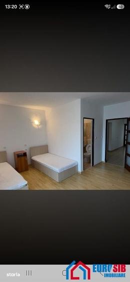 Apartament cu 2 camere decomandat în Ștrand