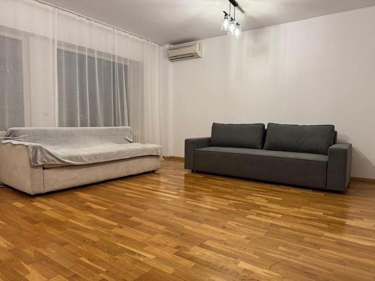 Garsonieră în Central
