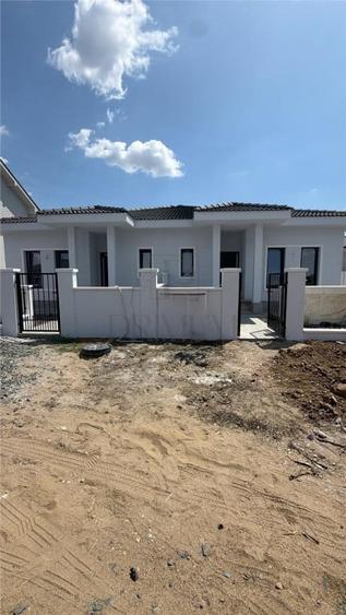 Duplex pe parter - 3 camere - Mosnita Noua - 8