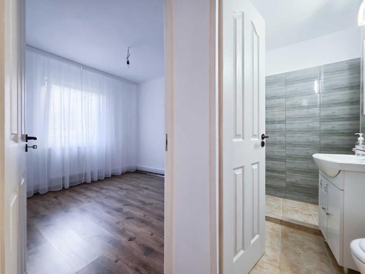 Vand apartament 2 camere, parter, in Deva. - 8