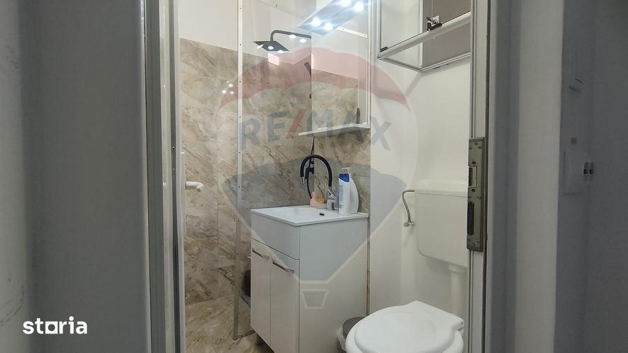 Spațiu comercial, de 34 mp, în Central