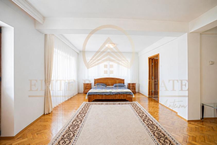Hotel/Pensiune, de 400 mp, în Faleza Nord